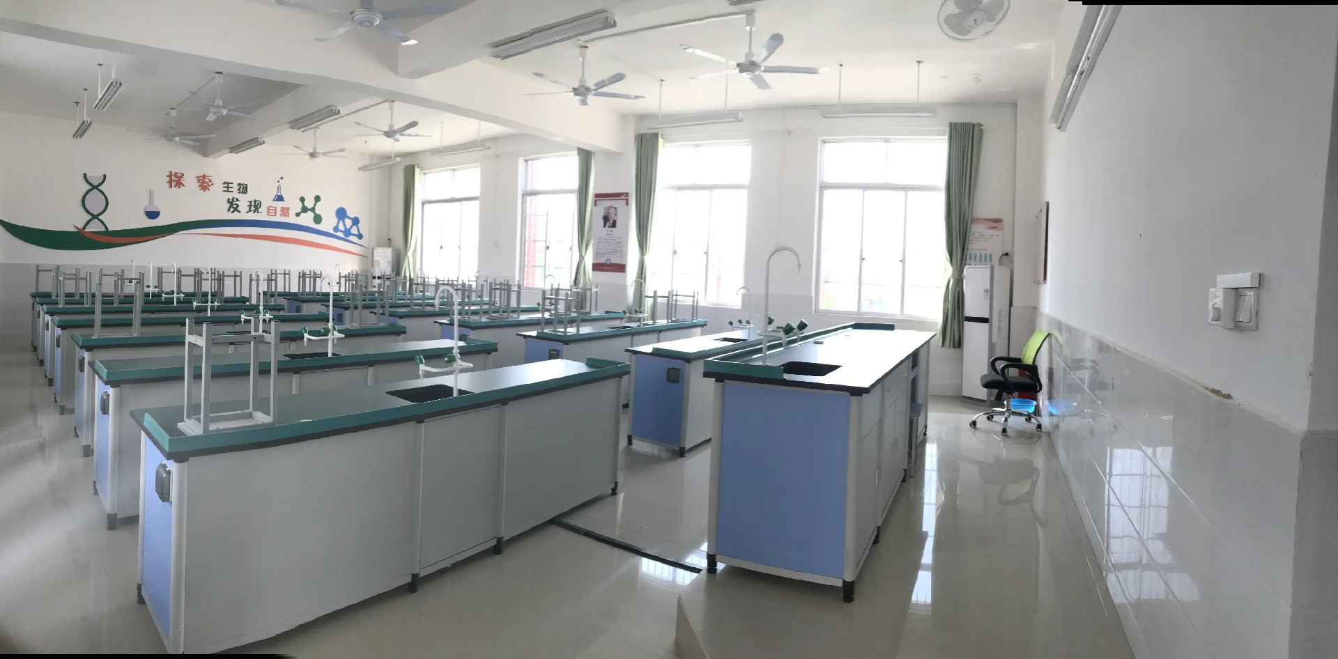 山東教學儀器廠家 專業(yè)提供初高中理化生教學設備與器材